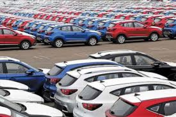 ஜனவரியில் வாகன இறக்குமதிகள் வீழ்ச்சி! 